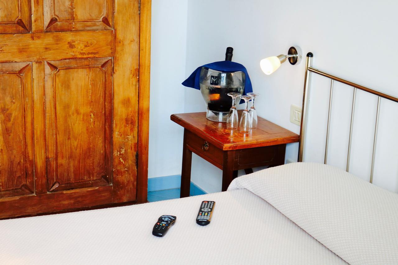 Hotel Rizieri Santa Maria di Leuca Eksteriør billede