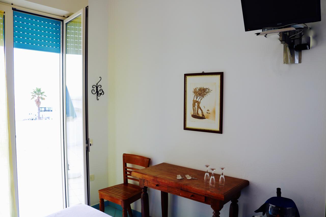 Hotel Rizieri Santa Maria di Leuca Eksteriør billede